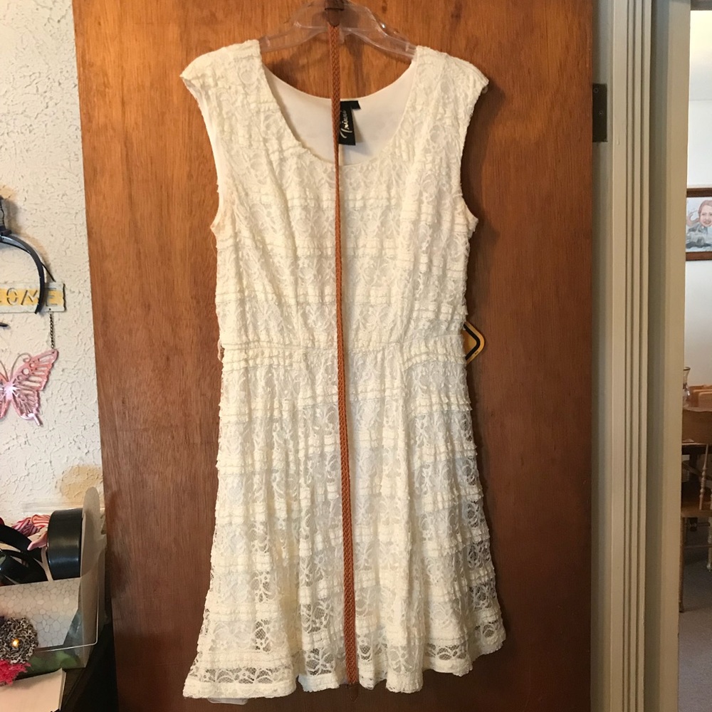White lace dress